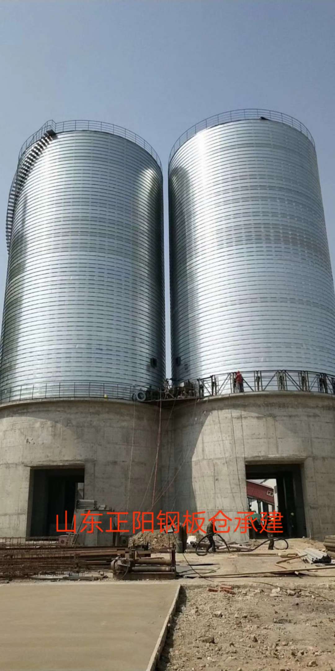 感城镇5000吨卷板仓 卷板库